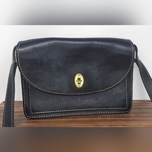 Fossil Austin Black Leather Flap Saddle Turn Lock Shoulder Bag Purse
